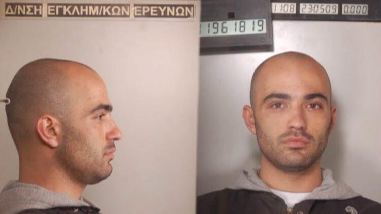 Bisedat në “SKY”/ Goditen dy banda në Greqi, një shqiptar bashkëpunonte me policin grek (Emri)