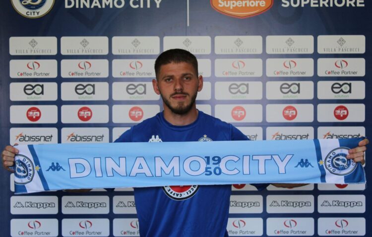 ZYRTARE/ Ilir Daja sjell nga Dukagjini një mbrojtës për Dinamon