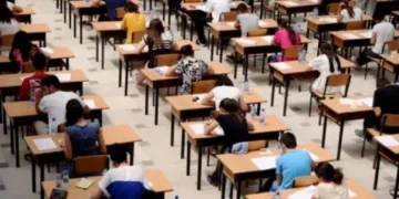 Matura, dalin rezultatet e testimit për Gjuhën Shqipe dhe Letërsinë: Vetëm 29 nxënës marrin notën 10