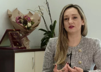 Konflikti te Urdhri i Psikologut! Valbona Treska nuk lejon presidenten e re të marrë detyrën