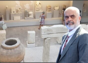 Turizëm pa trashëgimi/ Durrësi çel sezonin me muze të mbyllur