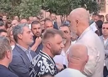 Festa e PS, Rama debaton me Ermal Dredhën e Vlorës (VIDEO)