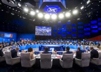 Samiti/ NATO zotohet të shpenzojë 5% të PBB-së për mbrojtje deri në vitin 2035