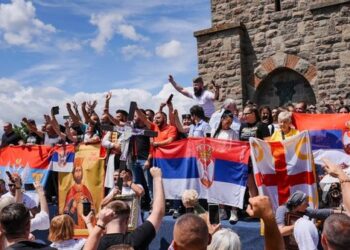 Thirrje “Kosova është Serbi”, policia ndalon një serb në Festës e Vidovdanit