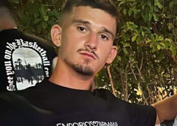 Kishte humbur prej 6 ditësh, 20-vjeçari gjendet i varur në Korçë (Emri)