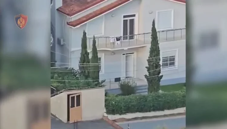 Kishin kthyer vilën në shtëpi publike! Arrestohen 4 kineze, pamjet nga aksioni i policisë