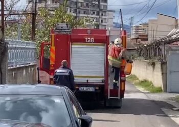 Bombola e gazit shkrumbon banesën në Fier