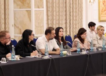 Pasi doli Rama, Balluku drejton mbledhjen e Bashkisë Tiranë me tone kritike: S’keni bashkëpunuar…