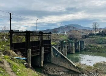 Gjendet i plagosur rëndë poshtë urës së Maliqit, familja nuk e kishte kontaktuar qysh mbrëmë