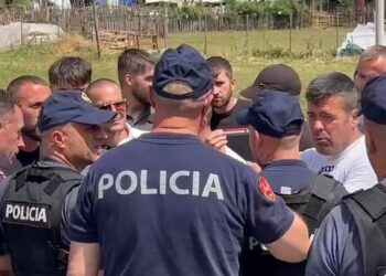 Nuk zgjat qetësia në Theth/ Sërish përplasje mes banorëve dhe policisë