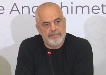 Demokratët refuzojnë urdhrin e Ramës, nisin dorëheqjet në Shkodër, Malësi të Madhe, Fier dhe Lushnjë