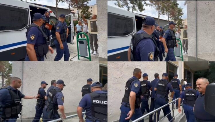 Terrori shtetëror vijon! I burgosuri politik Ervin Salianji shoqërohet në Gjykatë si kriminel i rrezikshëm (VIDEO-FOTO)