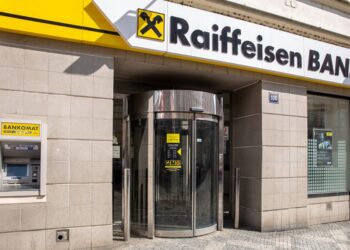 “Raiffeisen Bank” hesht, hakerët zhvasin llogaritë e qytetarëve! Policia reagon, por skema mashtruese vazhdon!