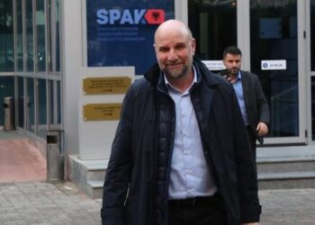 Pas lejës për kullën 52-katëshe, Genc Kuçuku merr 5 miliardë lekë pa garë nga Dritan Agolli