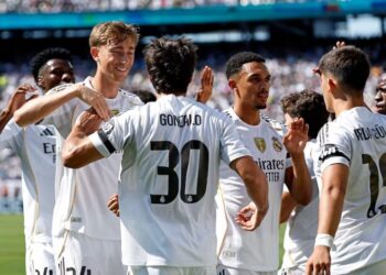 Botërori i Klubeve/ Reali vuan ndaj Dortmund, por arrin gjysmëfinale