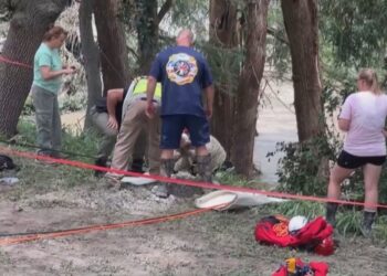 Kërkimet vazhdojnë, rritet bilanci i tragjedisë në Teksas, 111 viktima dhe 172 të humbur