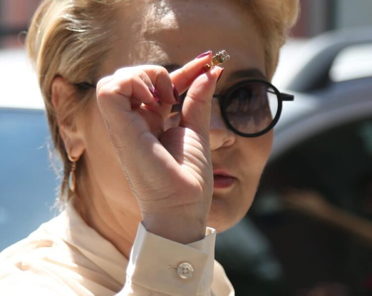 Kryemadhi me një unazë në dorë para SPAK: Po bëj gati skenarin për filmin e radhës