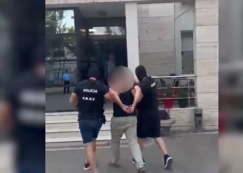 Shumë i kërkuar në Austri, arrestohet në Tiranë 41-vjeçari nga Maqedonia e Veriut