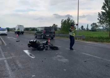 Aksident me vdekje në aksin Lezhë-Shkodër, turisti humb kontrollin e motorit