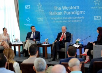 “Mos bëni gabim historik!” Berisha: Nëse BE i jep përparësi stabilokracisë, ajo bëhet aleate e autoritarizmit