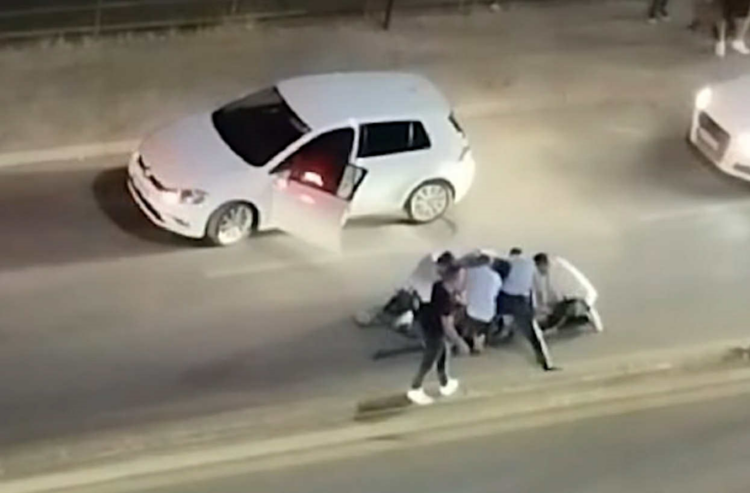 Kosovë/ Vdekja e të riut pas arrestimit, arrestohen pesë efektivë (Video)