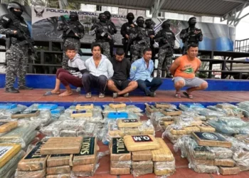 Goditet mafia shqiptare në Ekuador, sekuestrohen tre ton drogë dhe 5 të arrestuar (Video)