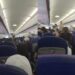 SKANDALI – WizzAir mban peng shqiptarët, prej 2 orësh të bllokuar në avion (VIDEO)