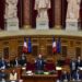 Francë – Qeveria i mbijeton një mocioni mosbesimi