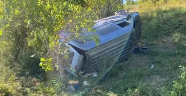 Gramsh, fuoristrada del nga rruga, 3 të plagosur dërgohen tek Trauma në Tiranë