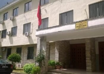 Toka, biznese dhe “Benz”/ I konfiskohen pasuritë trafikantit të drogës në Gjirokastër