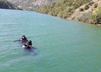 E rëndë në Mat! Babai e denoncoi të zhdukur, gjendet i pajetë 23-vjeçari pranë liqenit