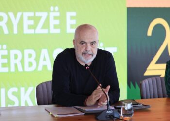 Qeveria asnjë subvencion për fermerët, Rama gjen “fajtorin” tek kryebashkiakët e tij