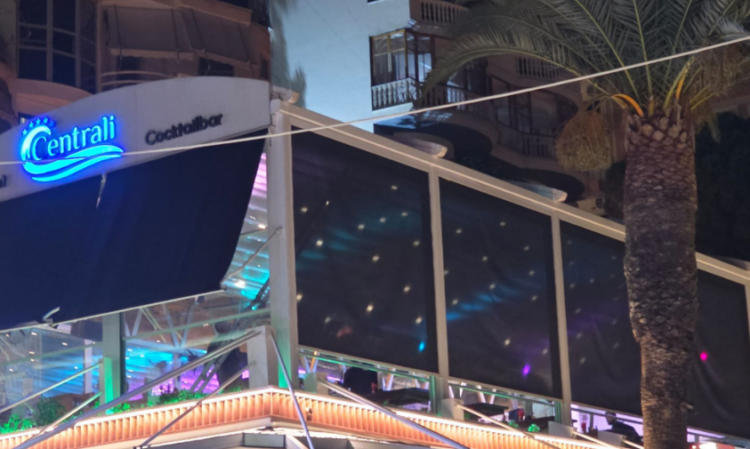 Rama sulmoi “kasollen” në Theth, në Sarandë ndërtohet kat pa leje në mes të shetitores!