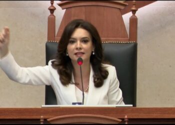 Analisti: Spiropali theu rekord, e vetmja në Europë që përjashtoi 60 deputetë në një ditë