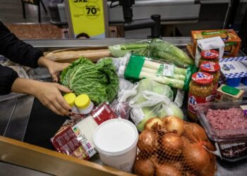 Rënia e prodhimit vendas, importet e ushqimeve rriten me 33% më 2021 – 2025