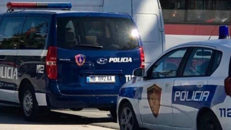 Sherri me armë për parakalimin në autostradën Tiranë-Durrës, kapet njëri nga të kërkuarit