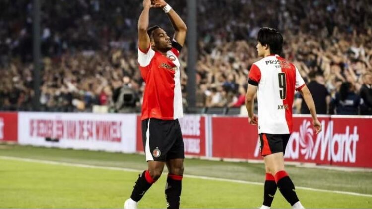 Champions/ Një gol në shtesë, van Persie ‘gjunjëzon’ Mourinhon! Fitojnë Benfica e Brugge