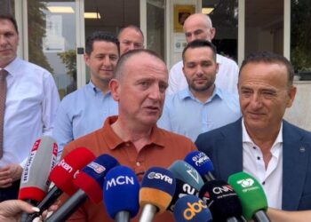 Parullat kundër shqiptarëve/ Arben Taravari në Pogradec: Ja pse dolëm nga qeveria e Maqedonisë së Veriutpse dolëm nga qeveria