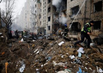 Sulmet ruse godasin disa qytete, shtatë të vrarë në Kharkiv