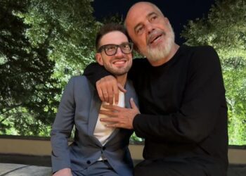 Edi Rama shtron darkë në Dhërmi për Aleksandër Soros dhe Huma Abedin