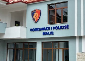 Maliq, nusja akuzon vjehrrin se ka abuzuar seksualisht me të