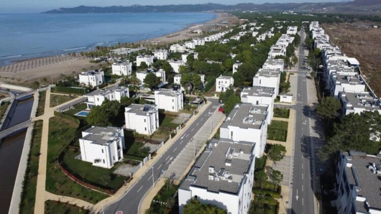 Grabitet vila në rezidencën “Valamar” në Gjirin e Lalëzit – Si dështoi shërbimi i sigurisë dhe heshtja e varrit nga institucionet