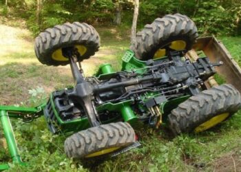 Devoll, aksidentohet traktori, ndërron jetë i moshuari