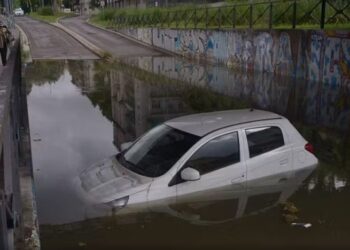 Përpmbytje në Itali, alarm “portokalli” në pesë rajone