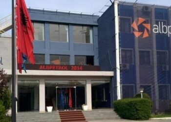 Frident Kuqi dhe Likometat blejnë 100 mijë tonë naftë nga Albpetrol me 1 cent mbi çmimin dysheme