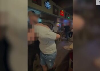 Policia aksion në një lokal në Tiranë, arrestohen 4 të rinj me kokainë, dy prej tyre grekë