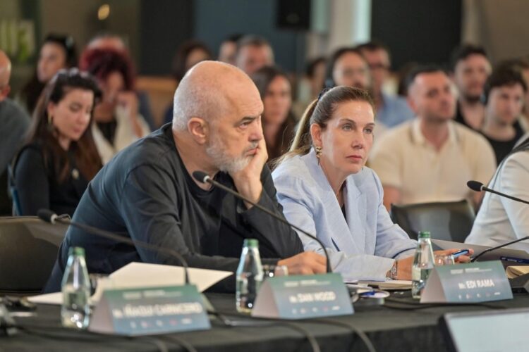 ‘Déjà vu’: Reforma e re e qeverisë “Rama” për mbetjet pritet me mosbesim