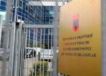 Grupi i Çopjave/ GJKKO lë në burg 7 të arrestuarit, 1 në arrest shtëpie