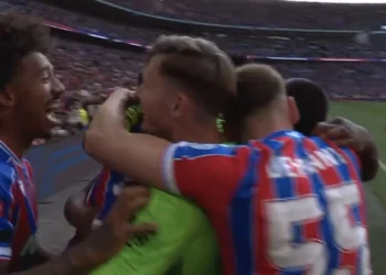 Milionat nuk mjaftojnë, Crystal Palace mposht Liverpool-in falë “ruletës ruse” dhe fiton Community Shield (video)