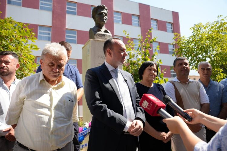 Klevis Balliu: Edi Rama po ecën në gjurmët e babait të tij, liria e fjalës sërish nën sulm